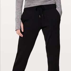 Lululemon Ready to Rulu Jogger